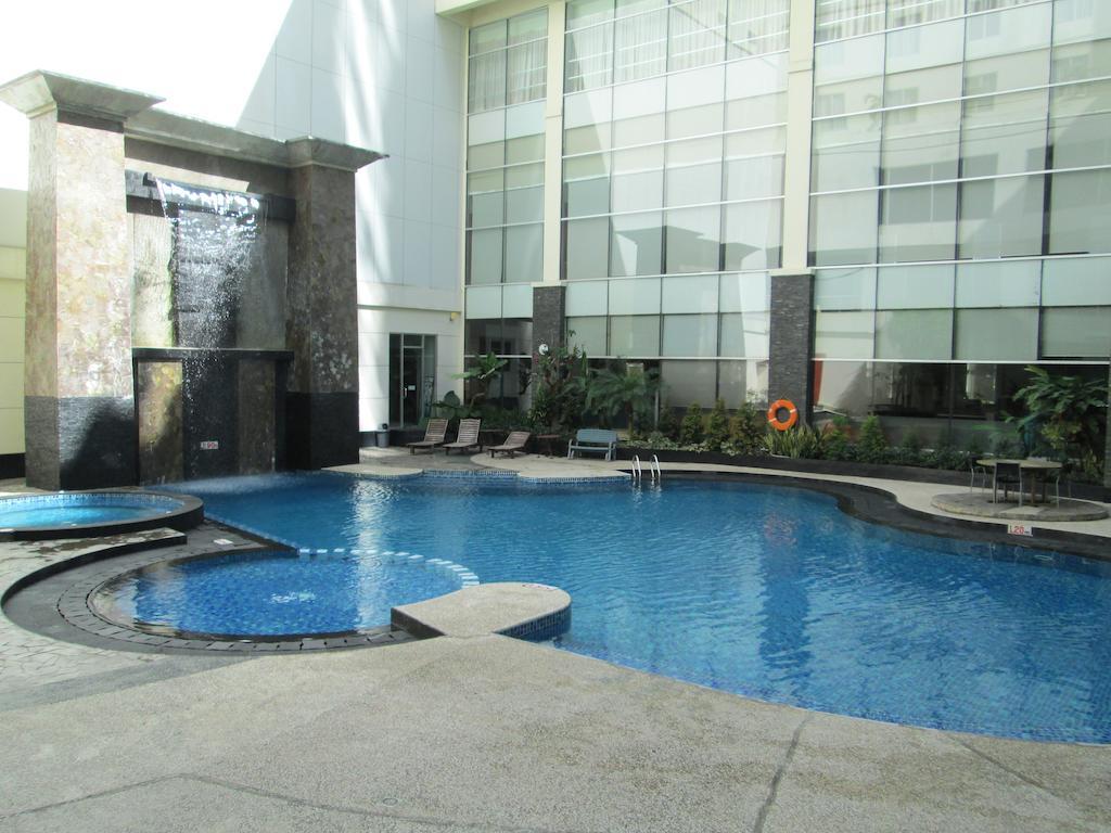 A' Bahtera Residence Klandasan Kecil Exterior photo